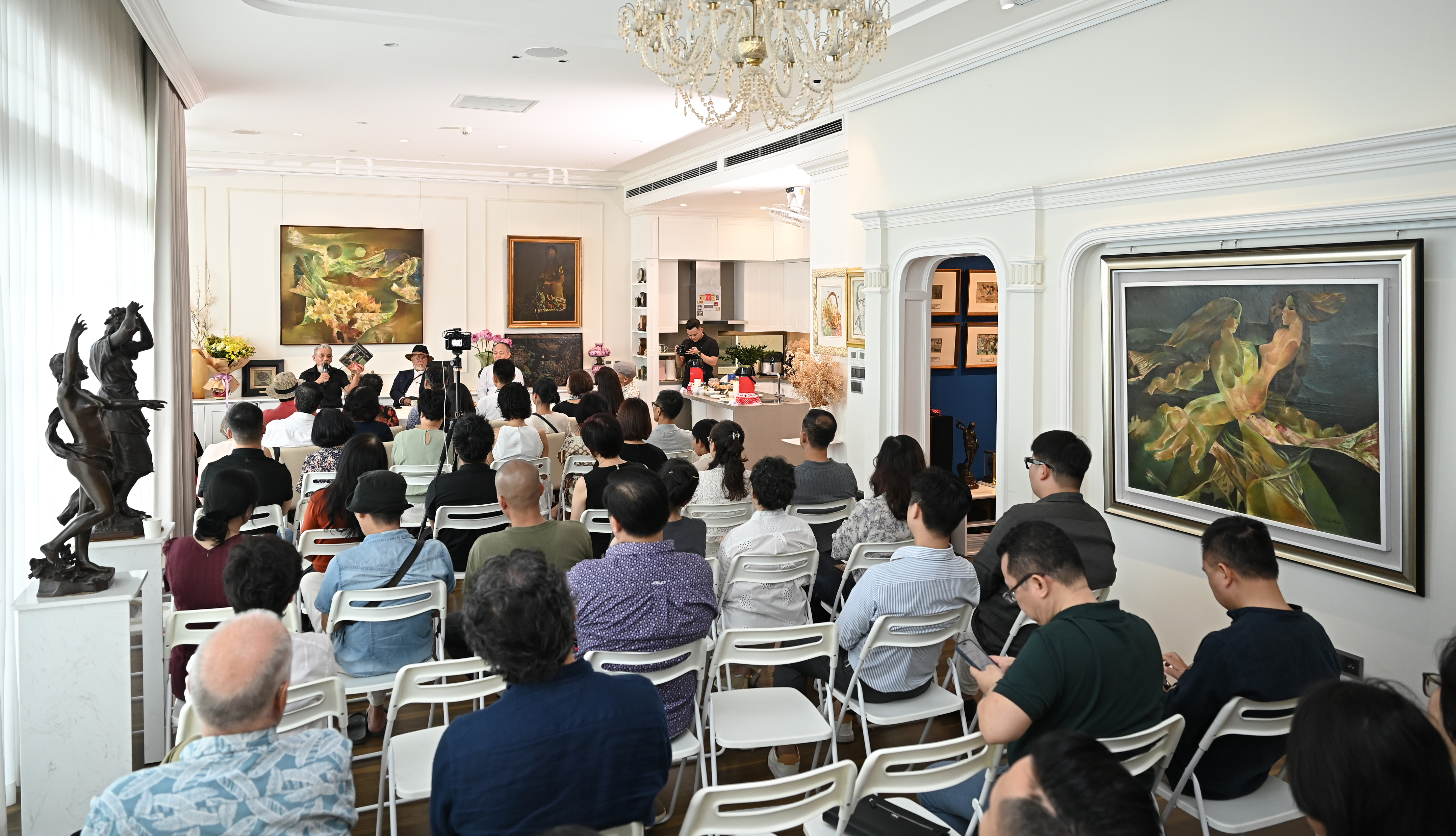 Tọa đàm nghệ thuật "Hội họa sĩ trẻ Sài Gòn trước năm 1975: Một thời nhớ lại" - 10